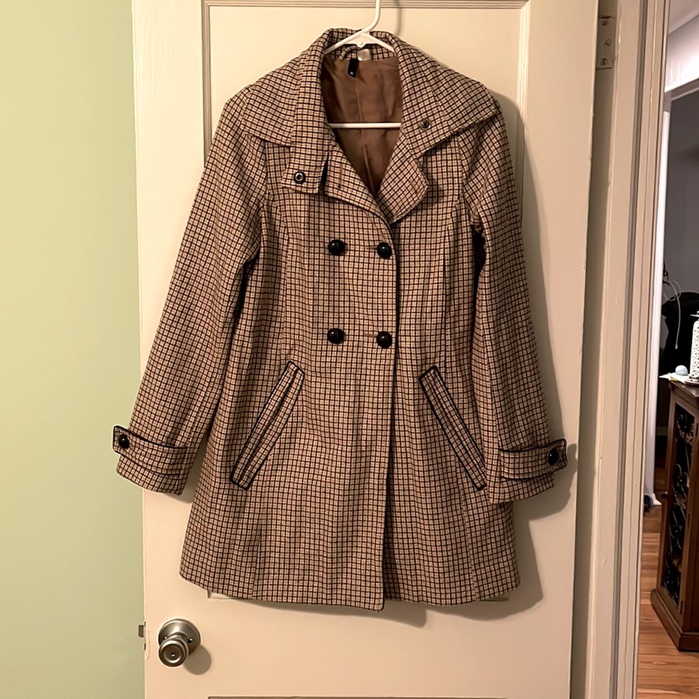 Like New Tan and Black Peacoat!